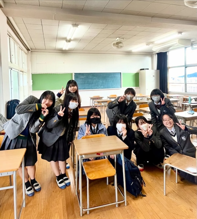 福岡女子商業高等学校 ✕ 福岡県立柏陵高等学校 🐝✨