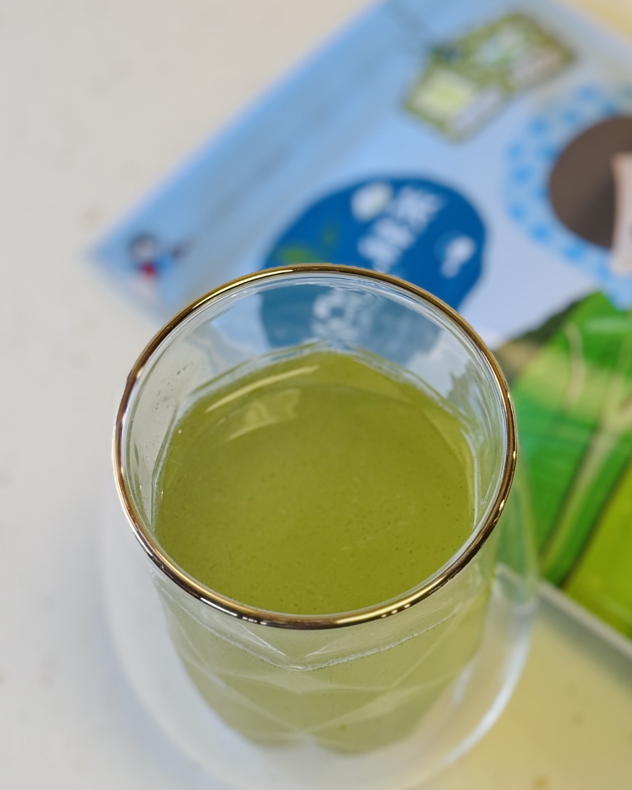 お花見のお供に水出しのお茶