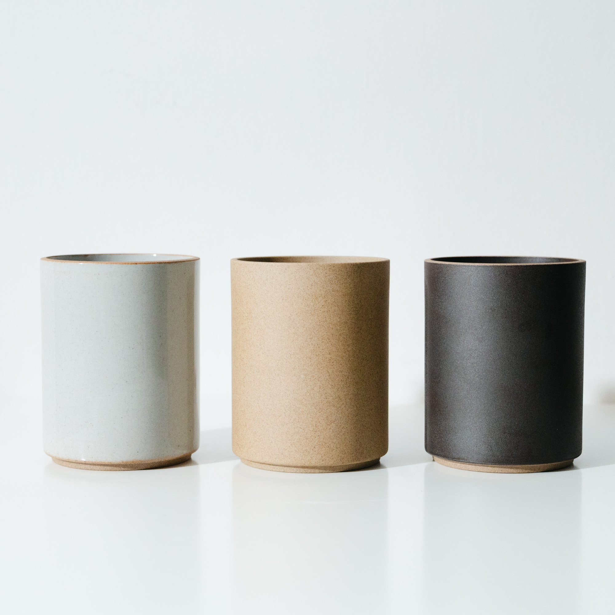 HASAMI PORCELAIN Planter