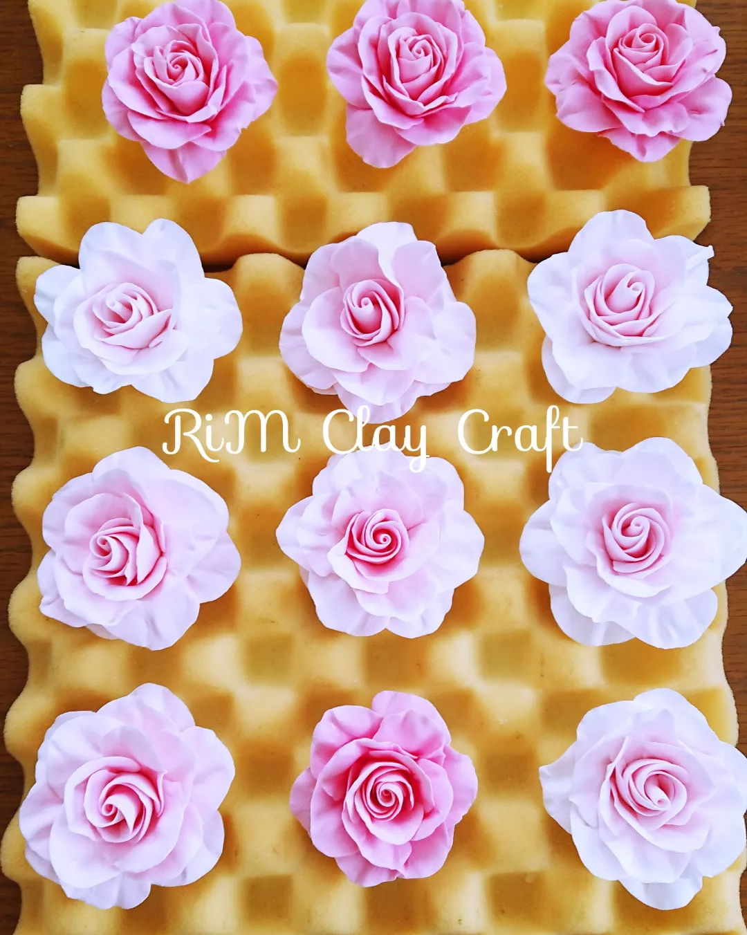 今日作った粘土のお花🌸