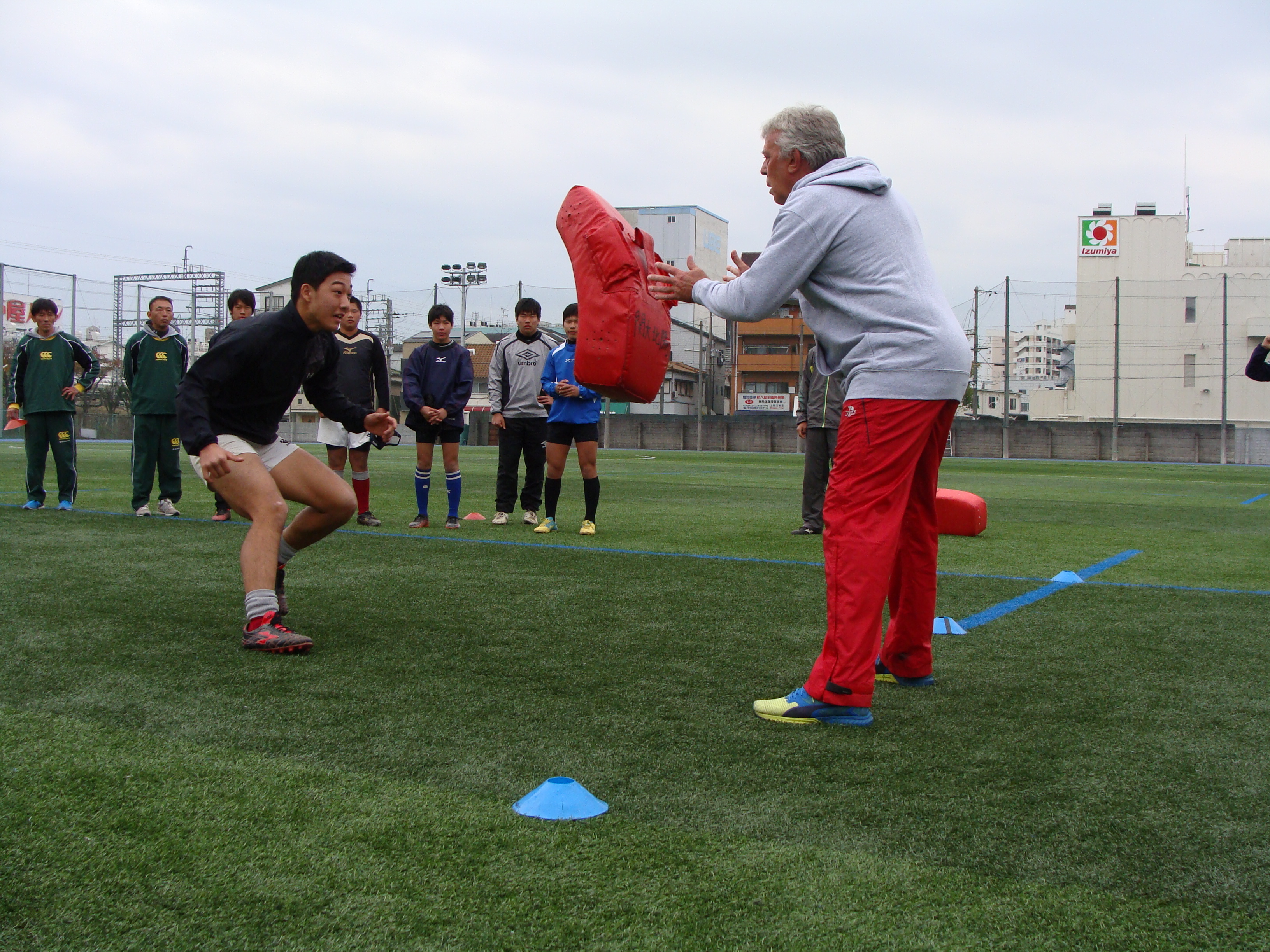 タックルDVDは、小学生を教えるのにも使えますか！？