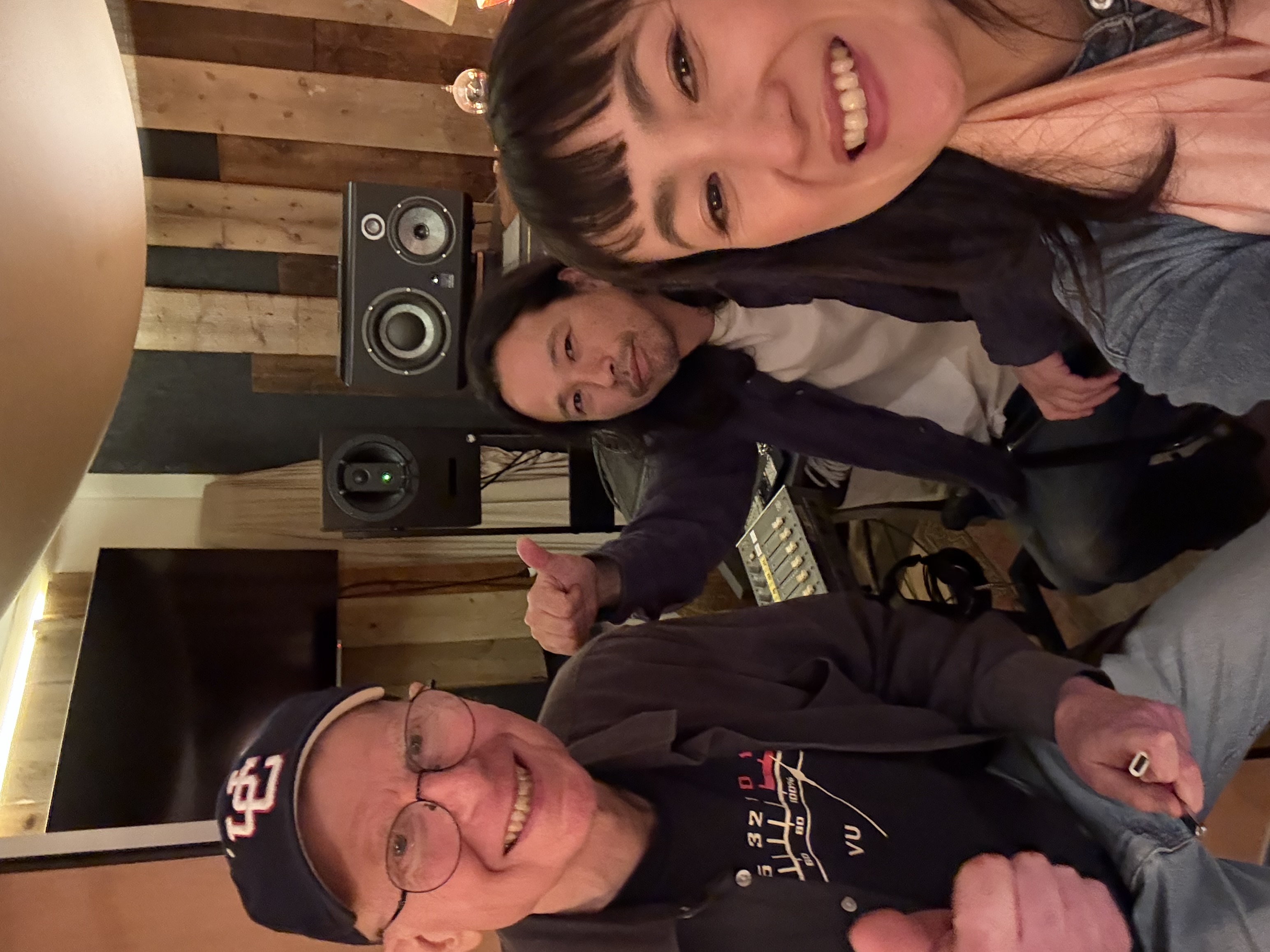 デビュー20周年のCD、レコーディングが始まりました♪
