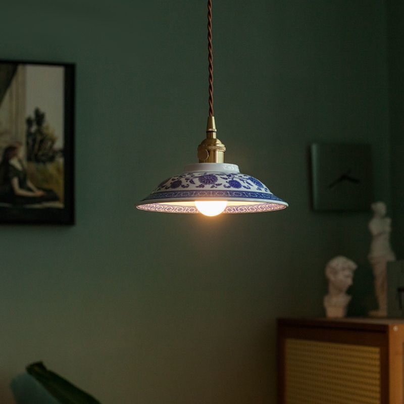 景徳鎮の伝統を暮らしに 灯る陶器ペンダント「風雅なる藍彩(らんさい)」紹介