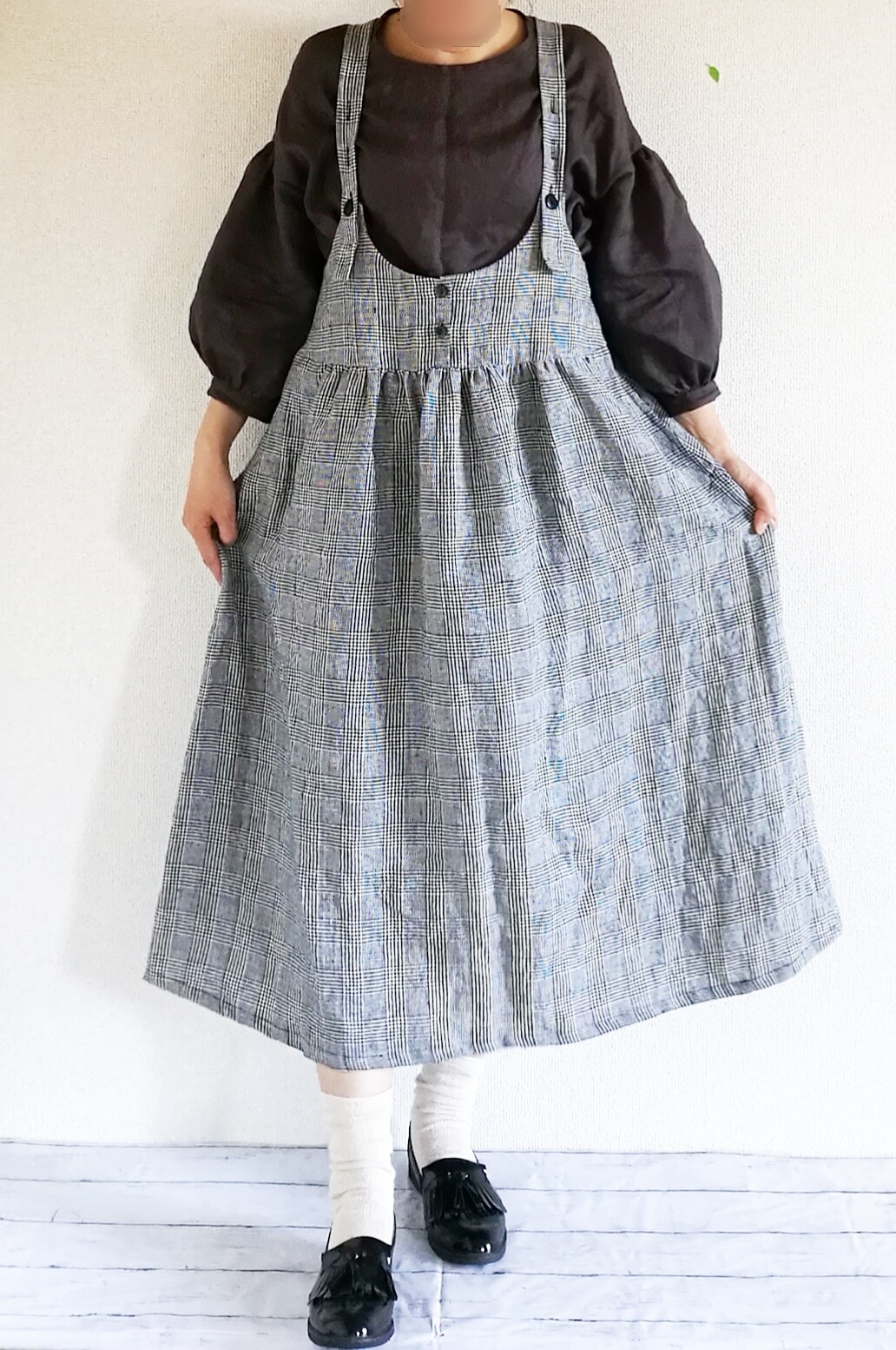 新作「penelope＊skirt_check」と「huit＊gerbera」チャコール