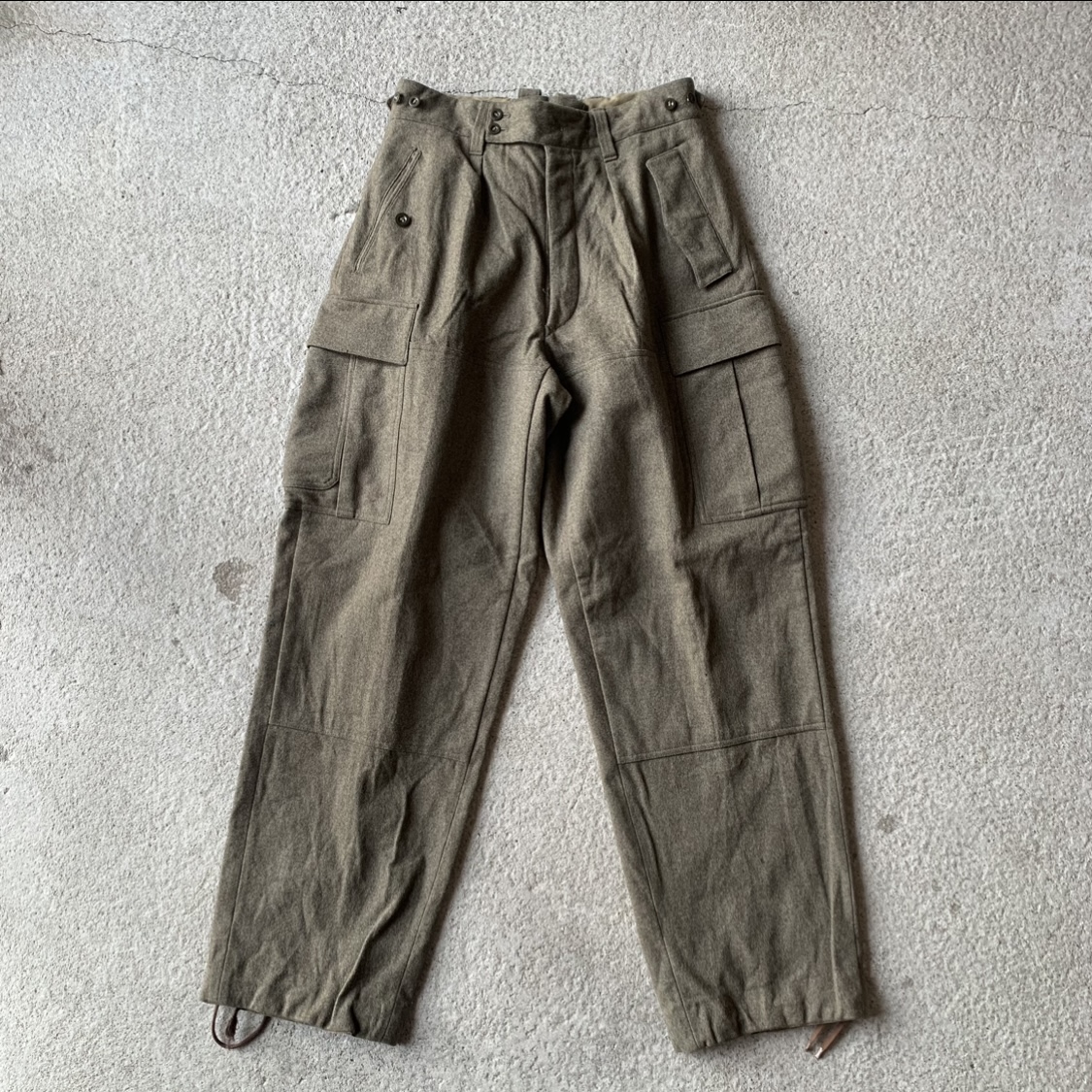 ドイツ軍ウールカーゴ入荷です。