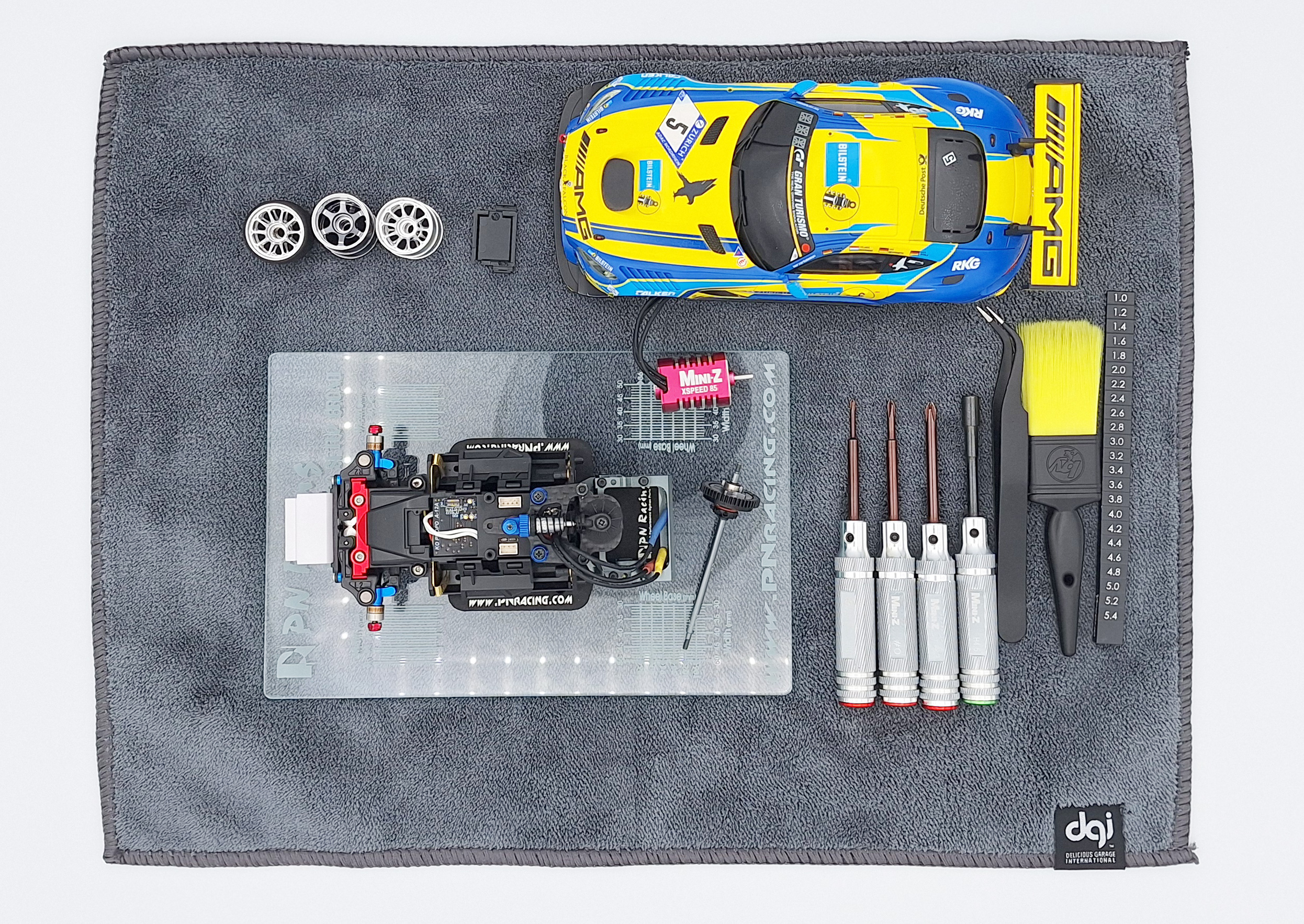 MINI-Z専用 理想のピットマットを求めて