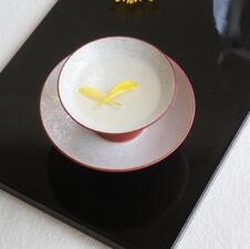 9月9日は菊の節句。菊を食べて、菊酒を楽しんでみませんか?