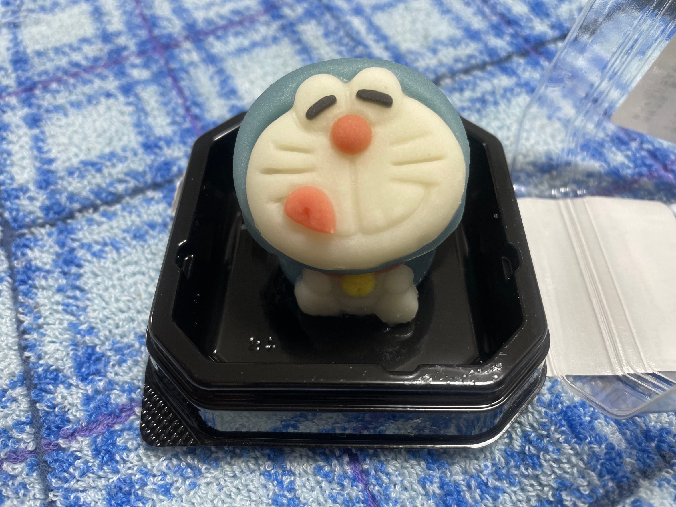 ドラえもんテイクアウト。