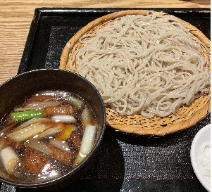 2022年1月14日、どんと焼の日、未来のご近所付き合いについて、鴨汁蕎麦の話。