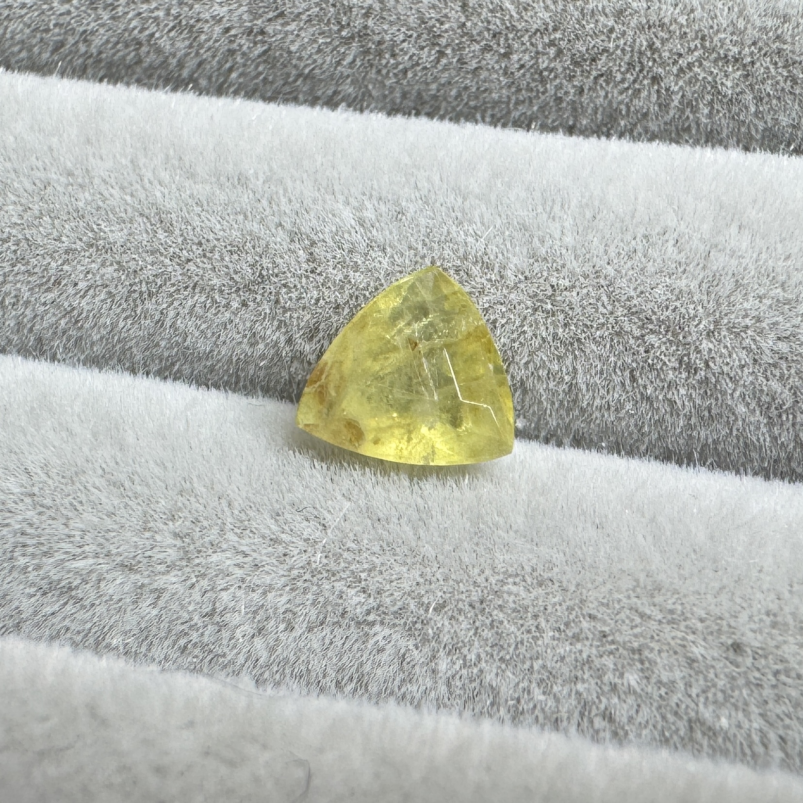 イエローアウイナイト！1ピースのみですが、抽選販売開始いたしました✨