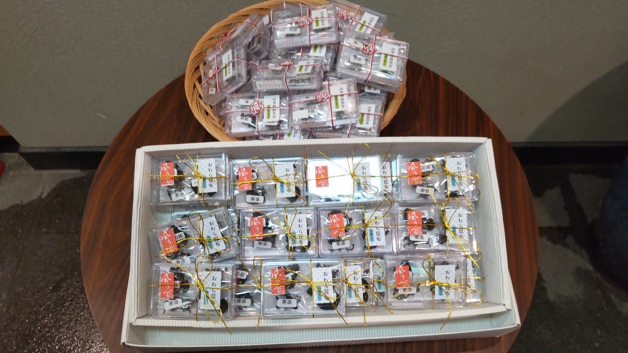 おわら昆布と四季物語昆布昆布の在庫を致しました。