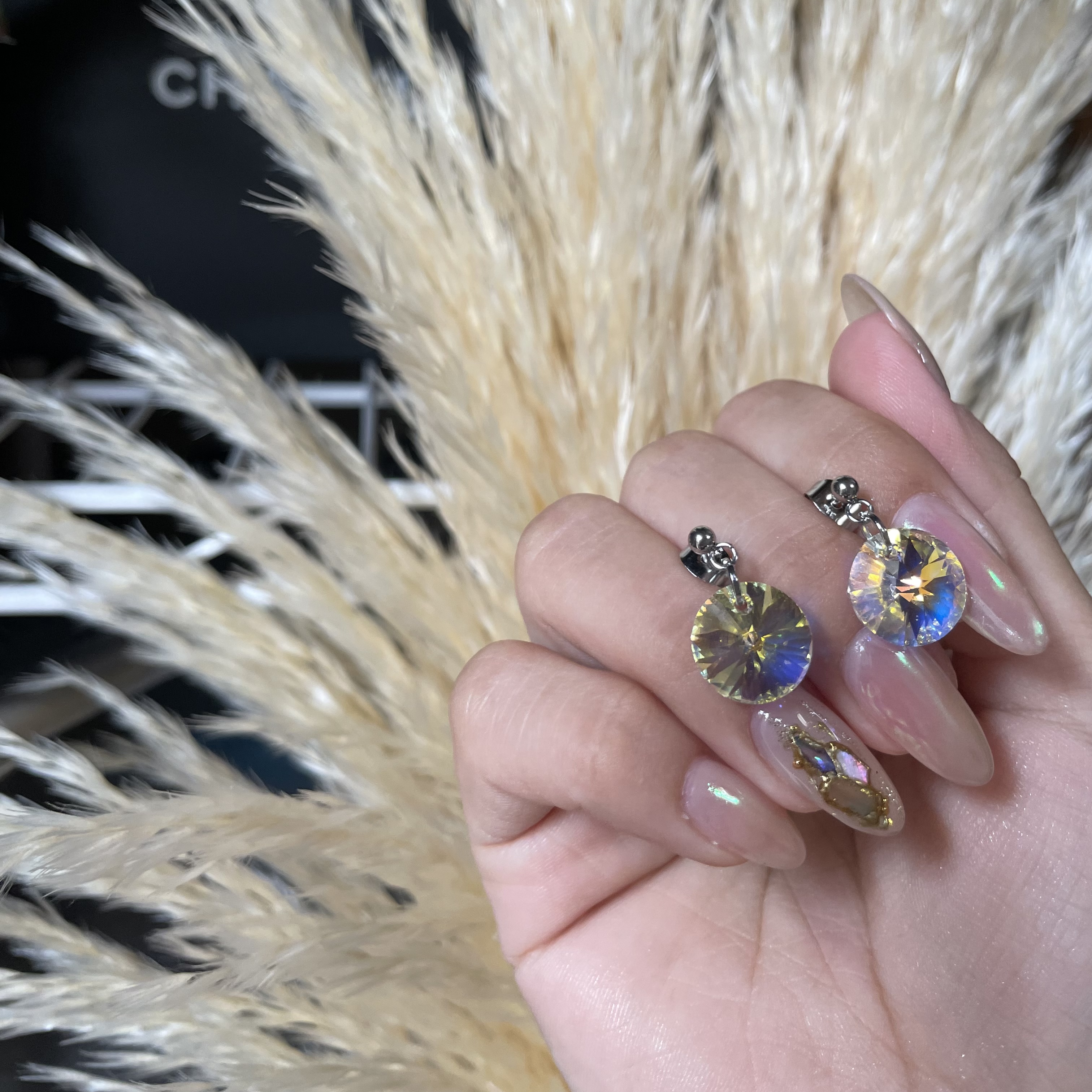 大粒💎スワロフスキー1粒ピアス.イヤリング❤️金属アレルギー対応◎サージカルステンレスピアス