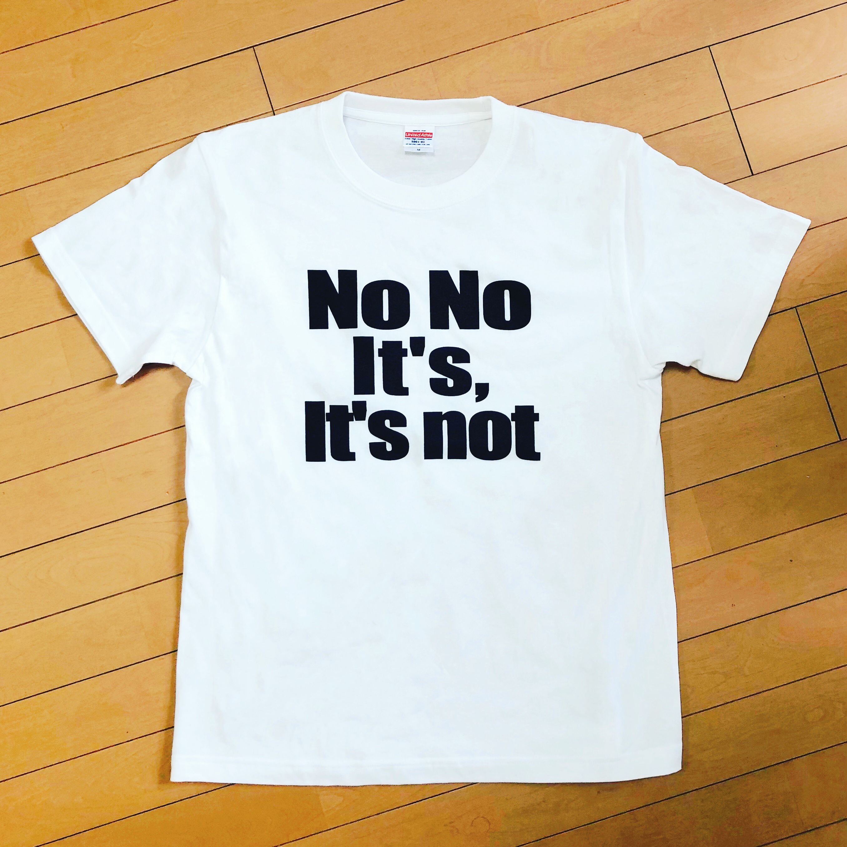 違うＴシャツ白バージョン新登場！