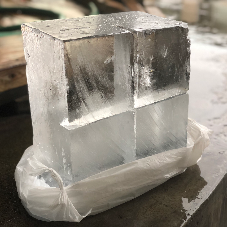 （テスト）氷皿で食べる刺身は絶品！
