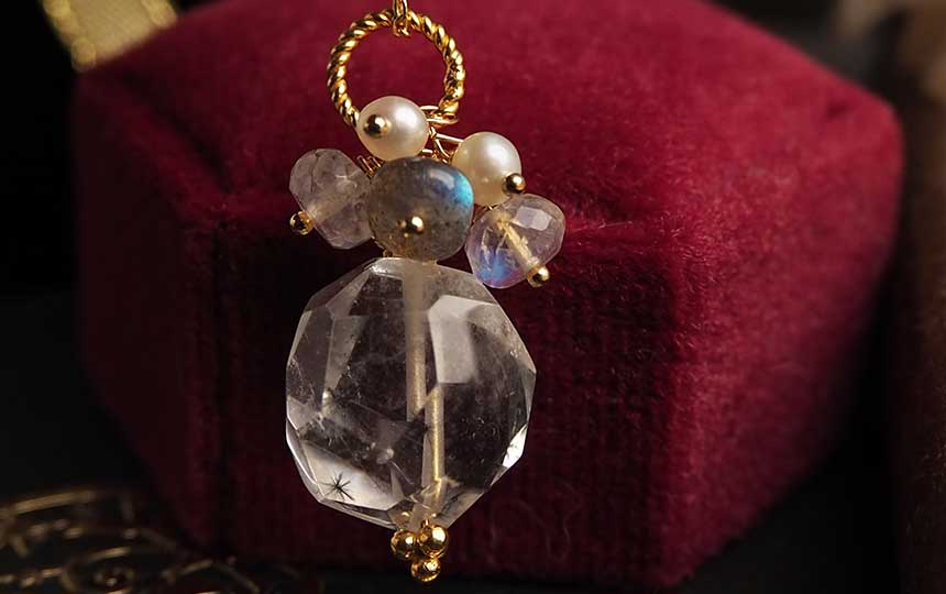 【ブログ更新】満月のパワーストーンアクセサリー新作プレビュー✨星入り水晶