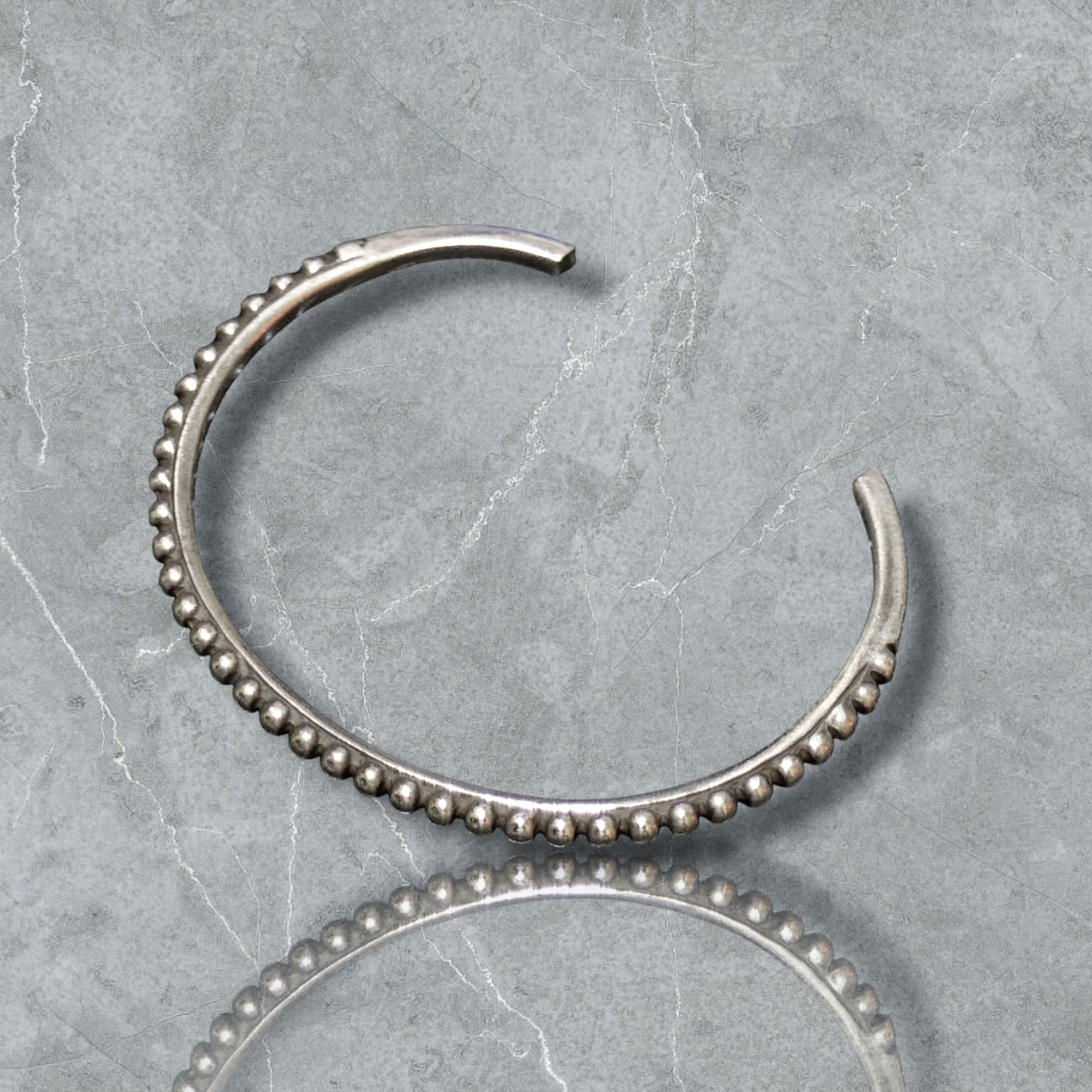 THEFT人気のバングルが多数再入荷しました!