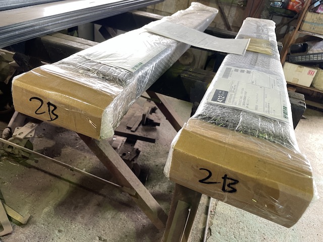 板厚6mmフォークリフト爪サヤフォーク1200mm(2～3t)2B発送準備完了！