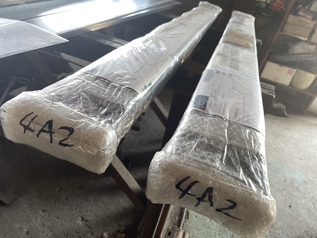 板厚6mmフォークリフト爪サヤフォーク1400mm(1.35~1.8t)4A2発送準備完了！