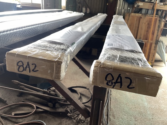 板厚6mmフォークリフト爪サヤフォーク1800mm(1.35~1.8t)8A2発送準備完了！