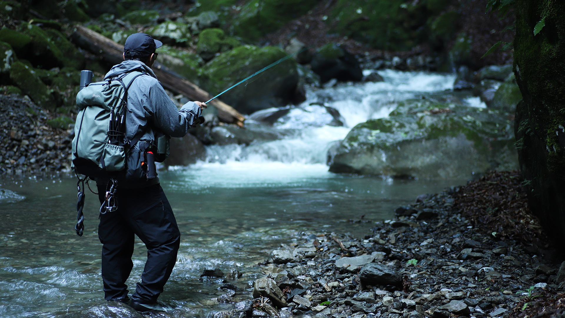 さらなる進化を遂げた渓流釣り用バックパック『STREAM CHASER BACKPACK』の話/前編