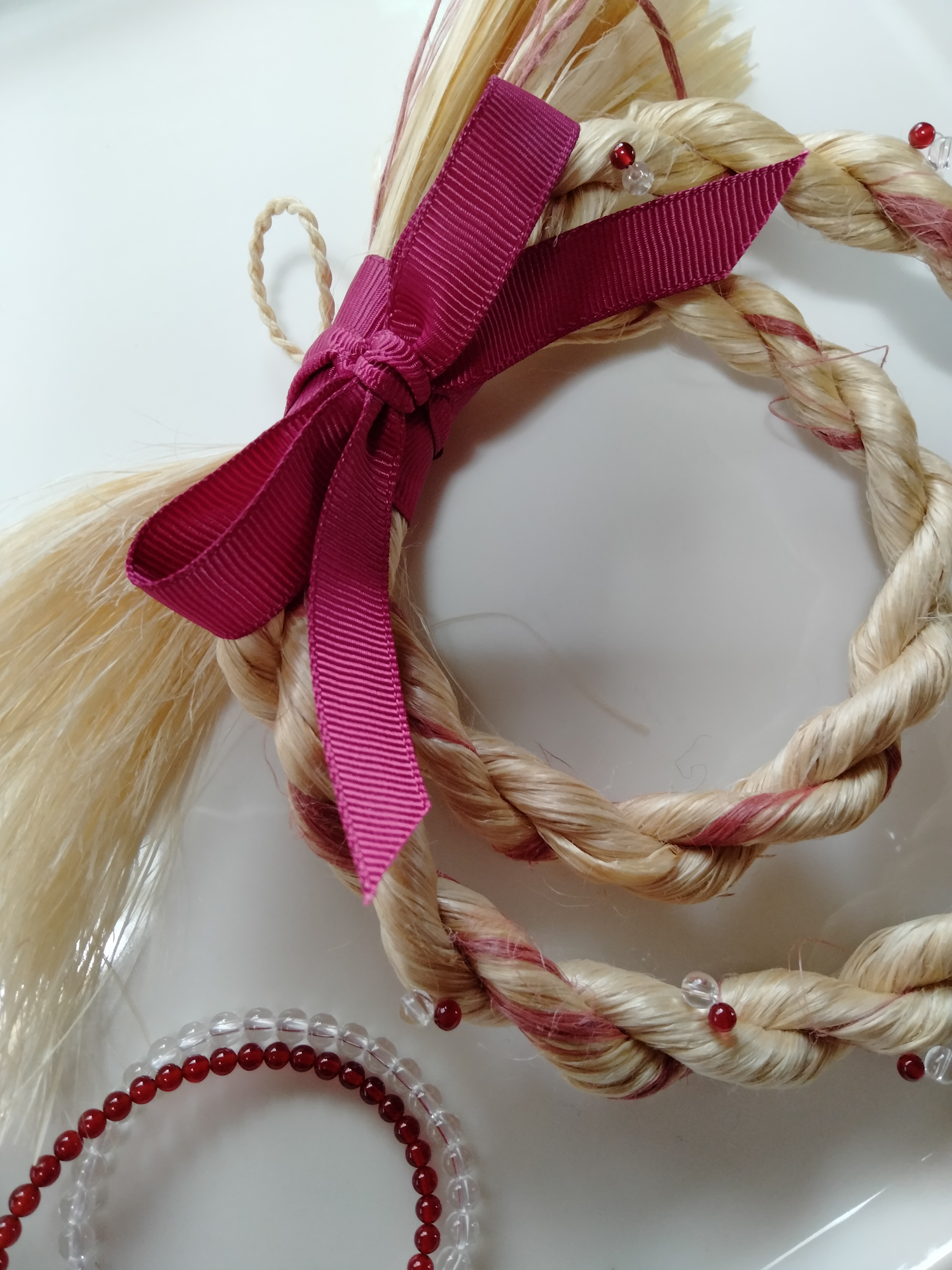 精麻しめ縄作りPART3◎水晶&レッドアゲート紅白天然石ビーズ刺繍
