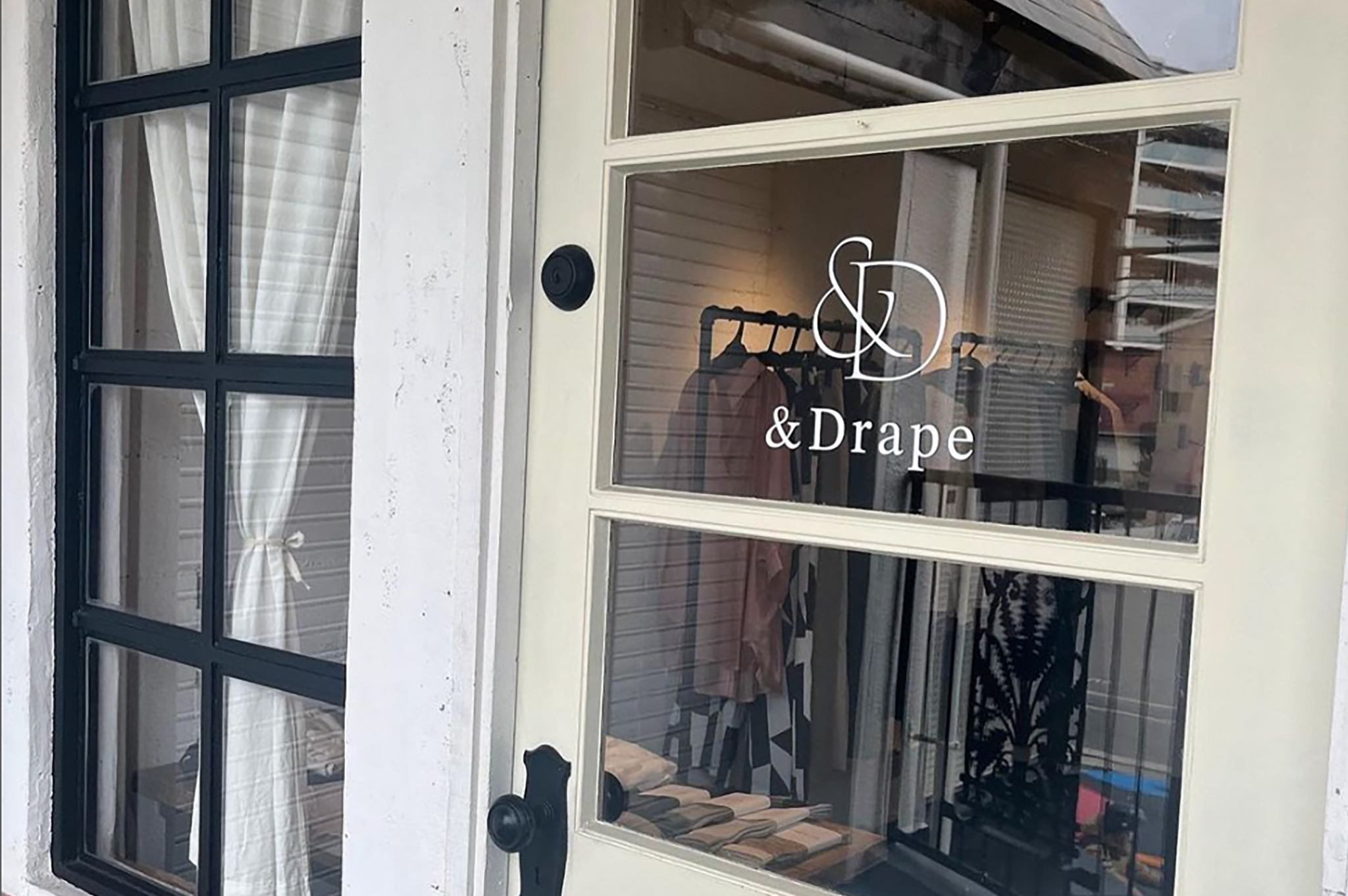 大阪「&Drape」にてお取り扱いがスタートしました。