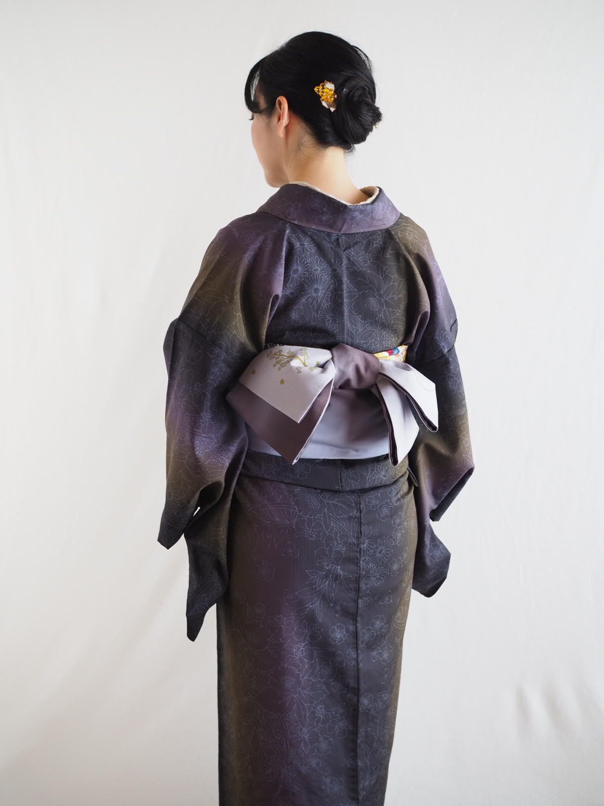 蟋蟀在戸（きりぎりすとにあり）～秋色・単衣着物と半幅帯～