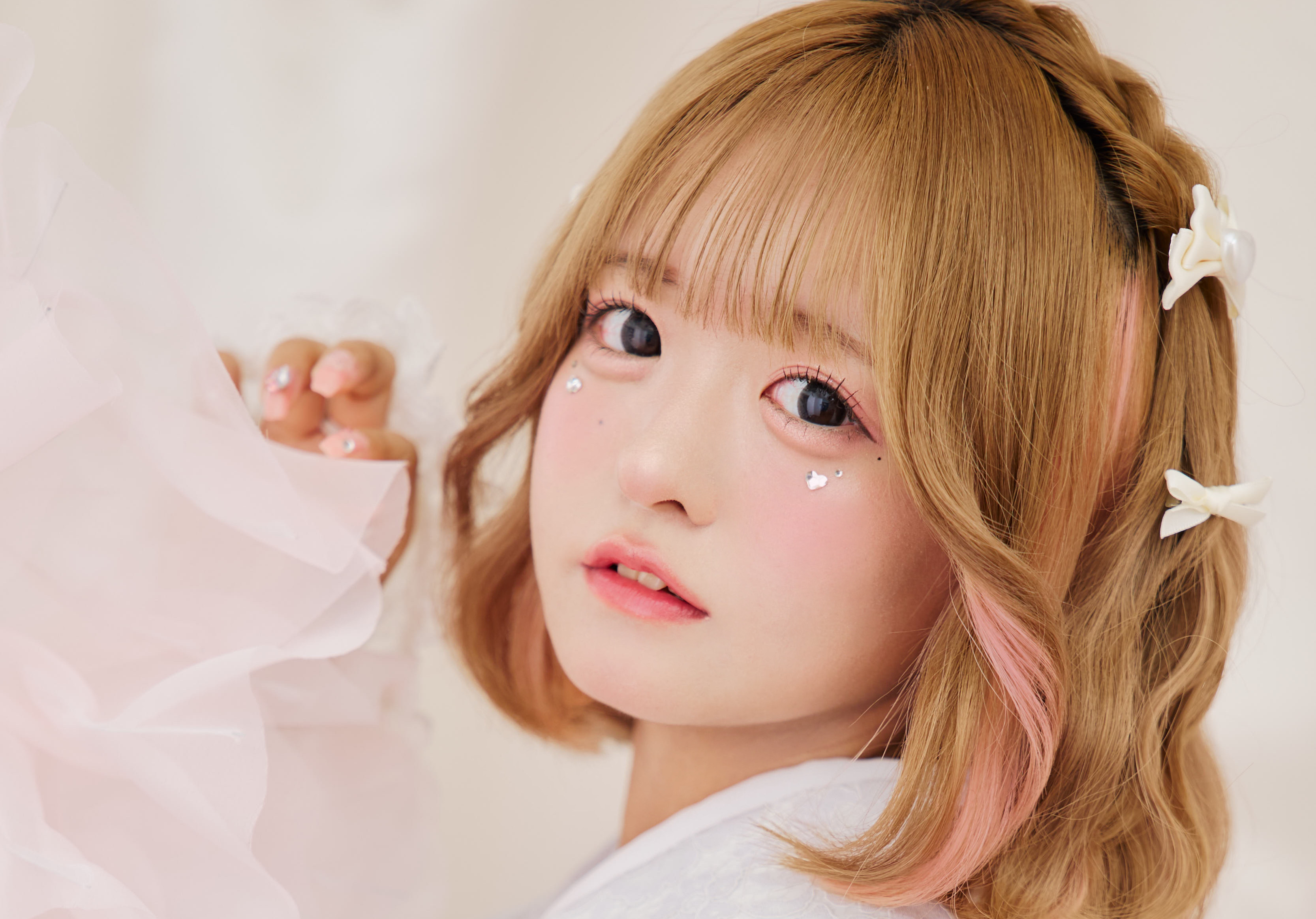着物の日に挑戦したい♡ラインストーンメイク最前線