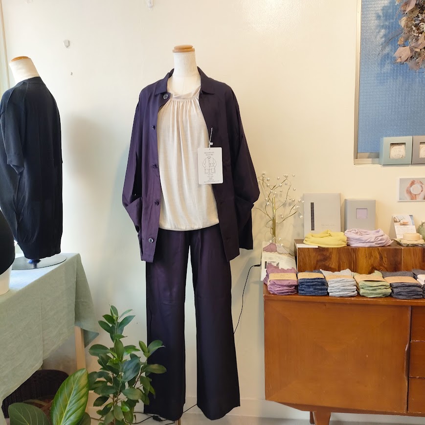 K Y N Uの商品は、世田谷で購入できますよ。