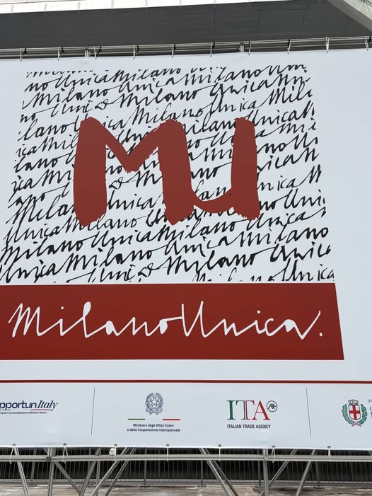 ただいま世界的生地の展示会 ミラノウニカに出展中