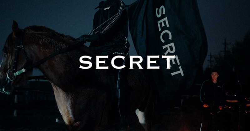 『"SECRET" 2026 & Violet Noir Tracksuit』