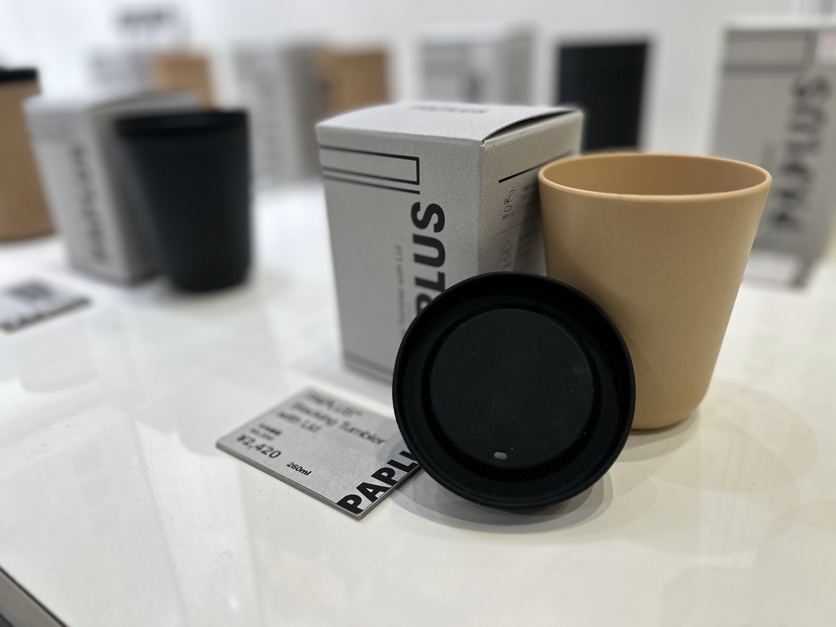シリコーン製のリッド（蓋）がついたシリーズが発売されました