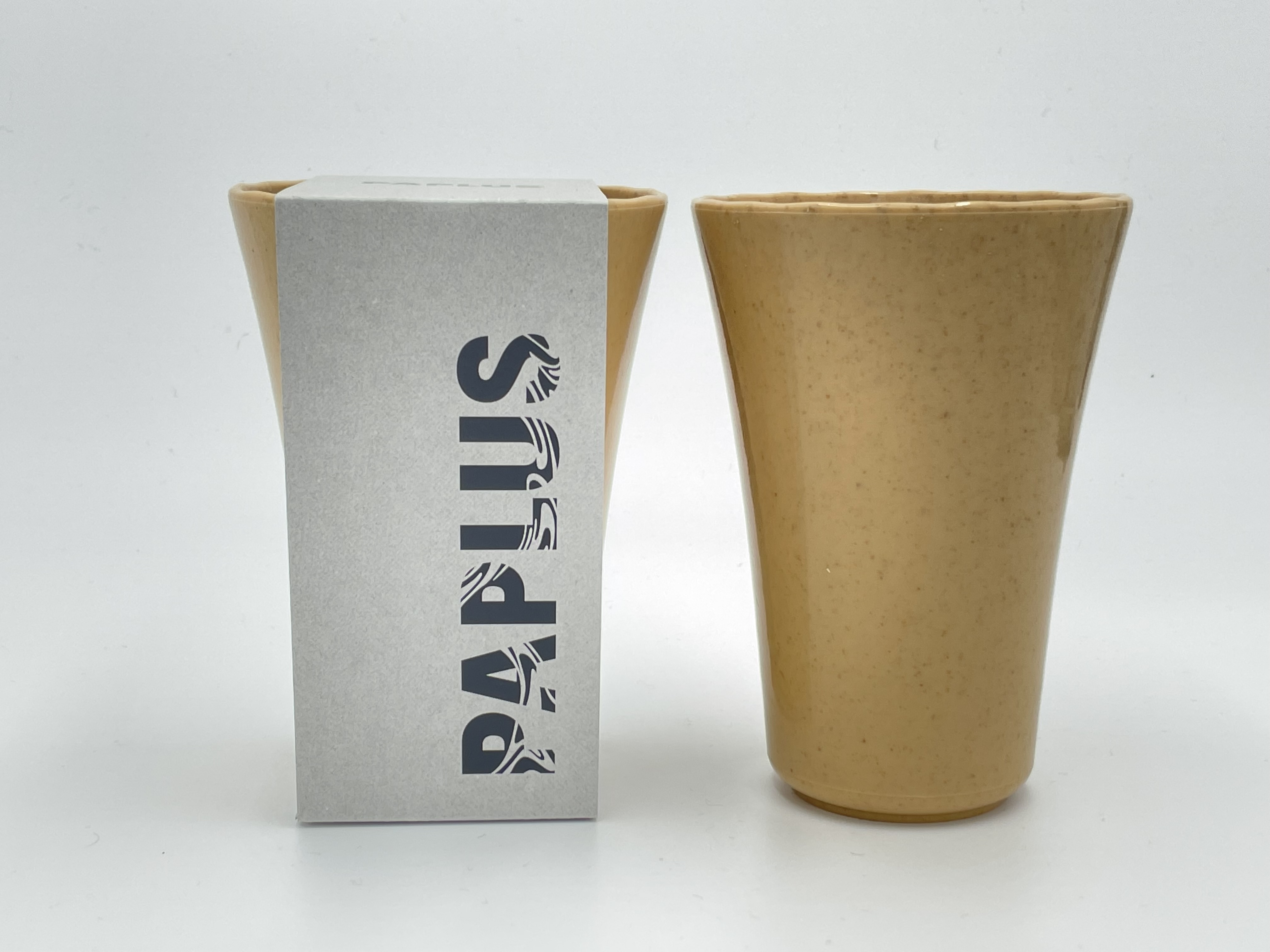 PAPLUS® プラスチックフリーカップ、100個限定販売開始