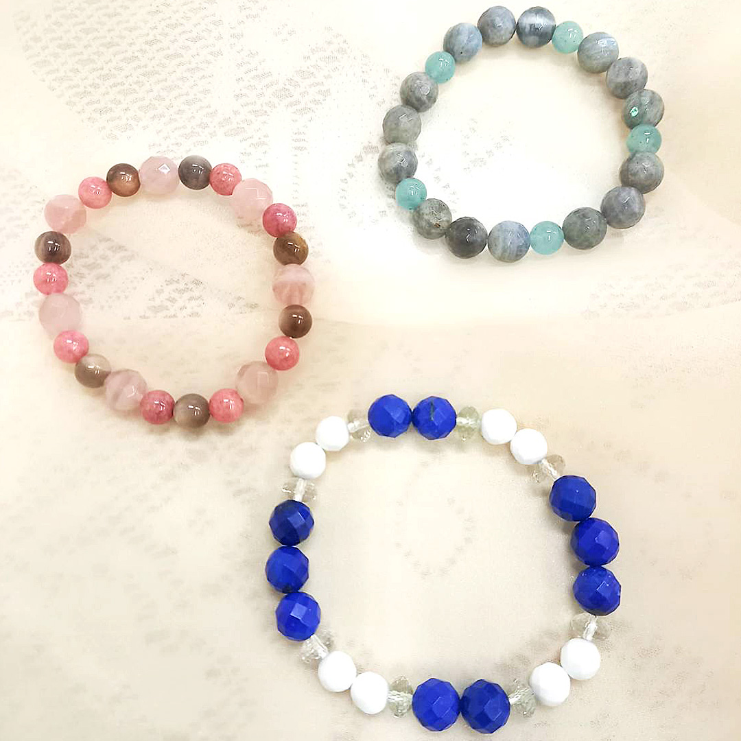 春夏物のアクセサリー　続々製作中