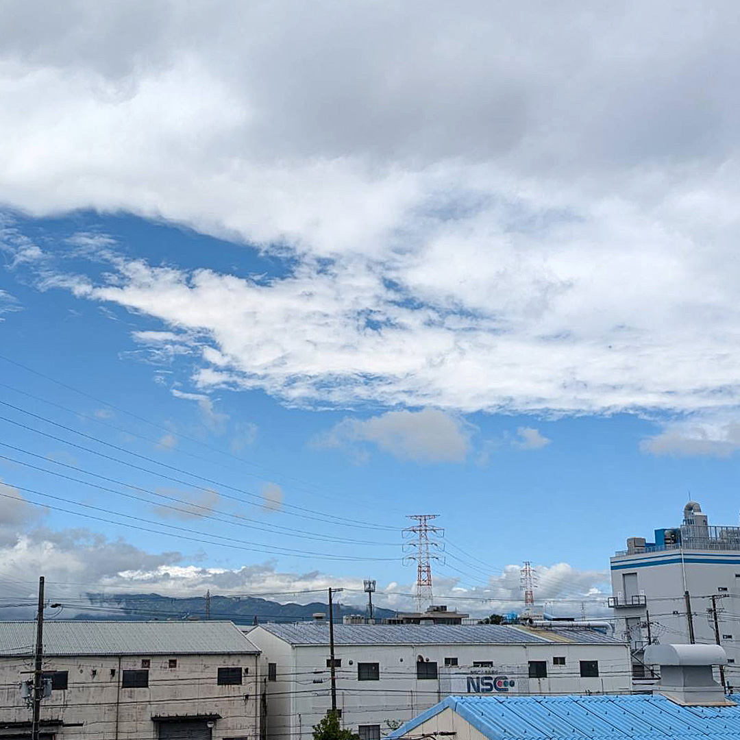 雲間からキレイな青空❤️