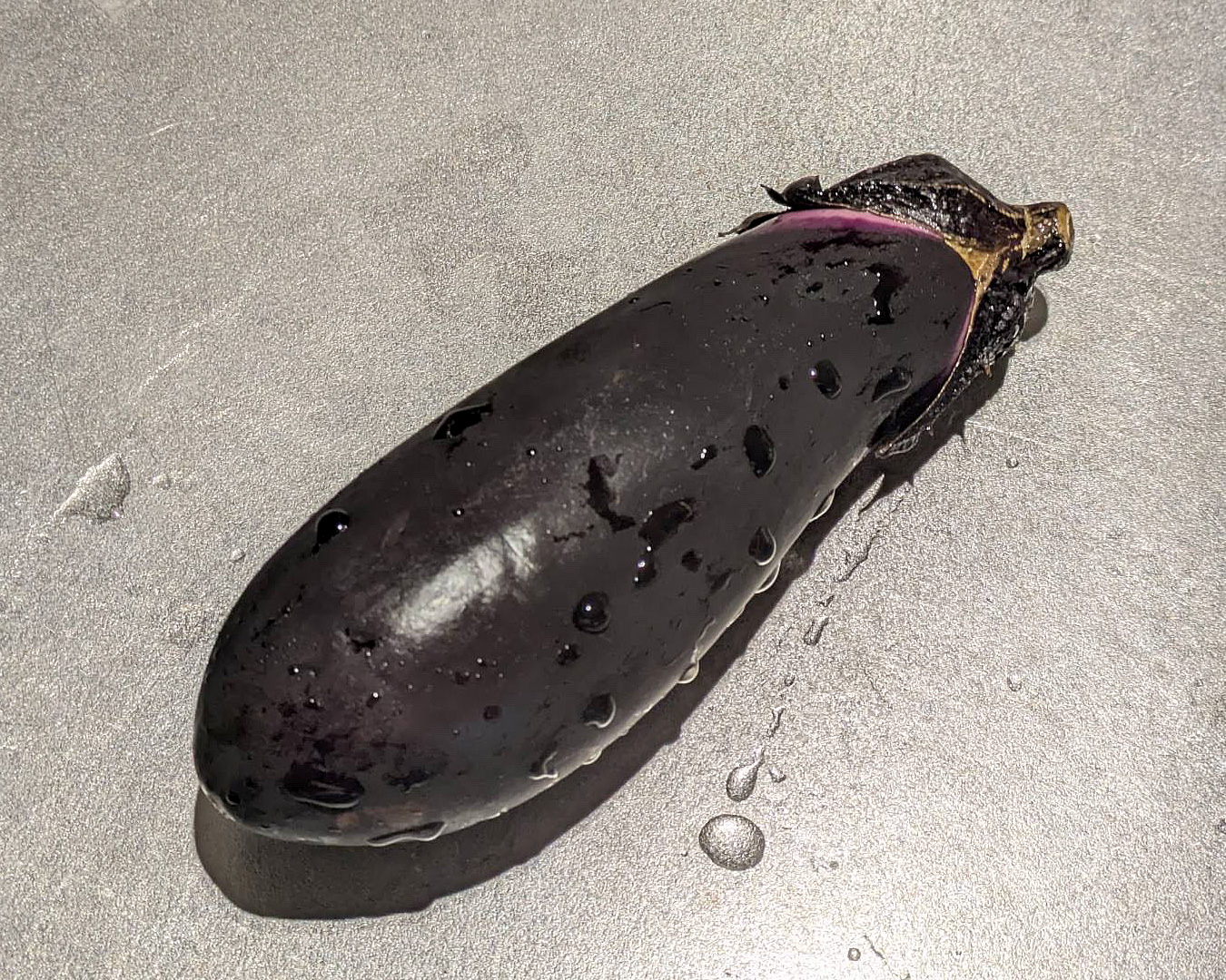 暦の上では、そろそろ夏本番へ