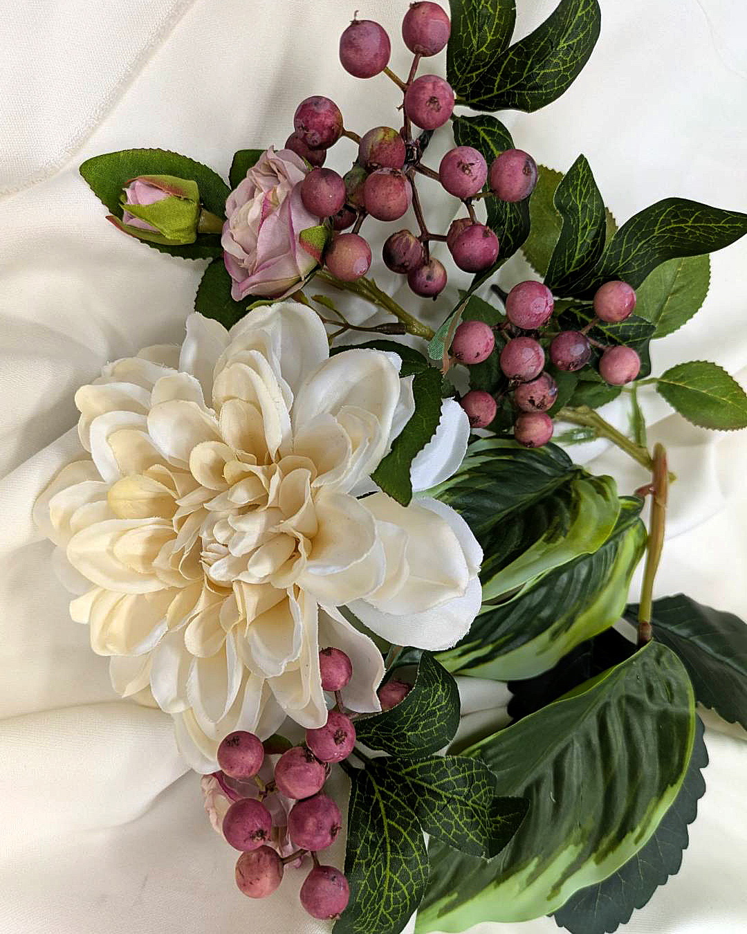 ショーケース用の造花を購入❗
