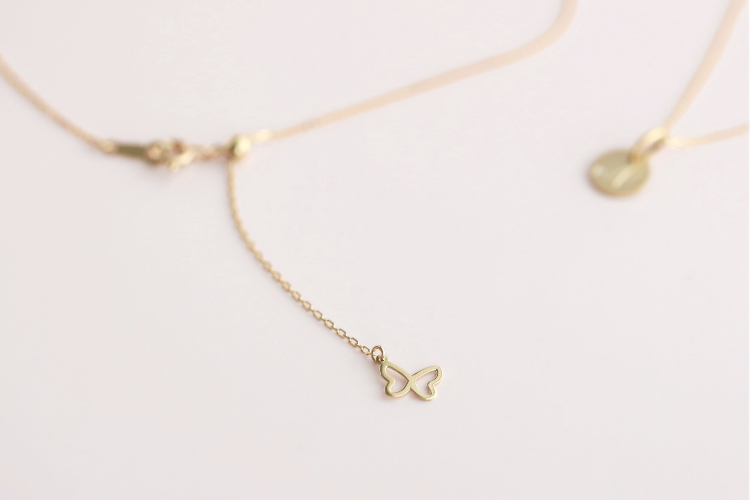 ネックレス選びの新定番 ― スライド式アジャスターの魅力