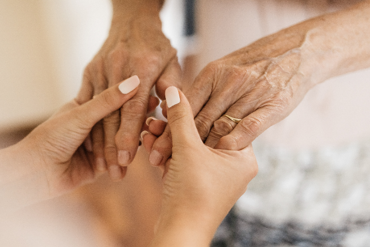 Bespoke jewelry 特別なジュエリーを仕立てたい方へ