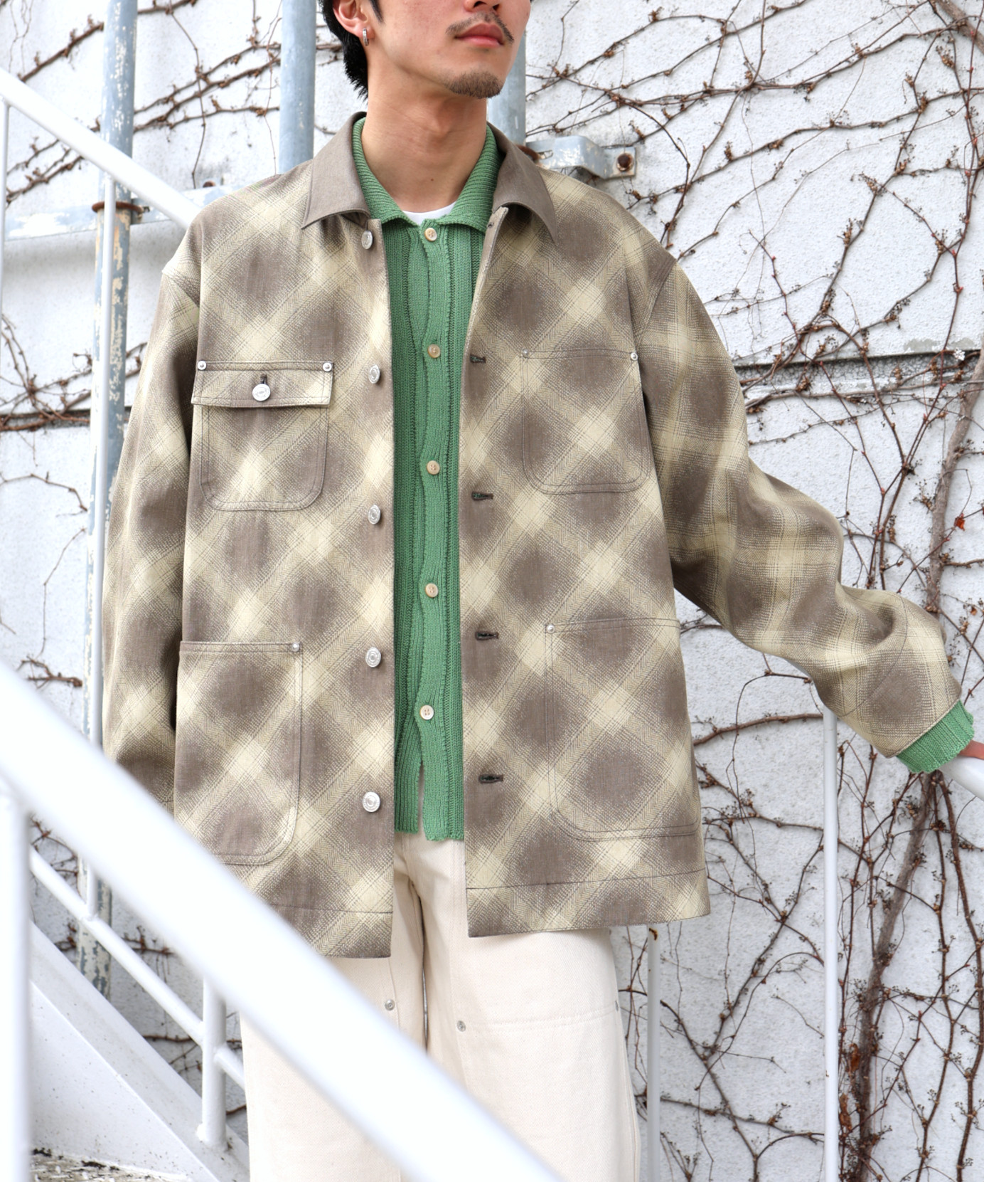 The Main Role of Spring "LIGHT OUTER"