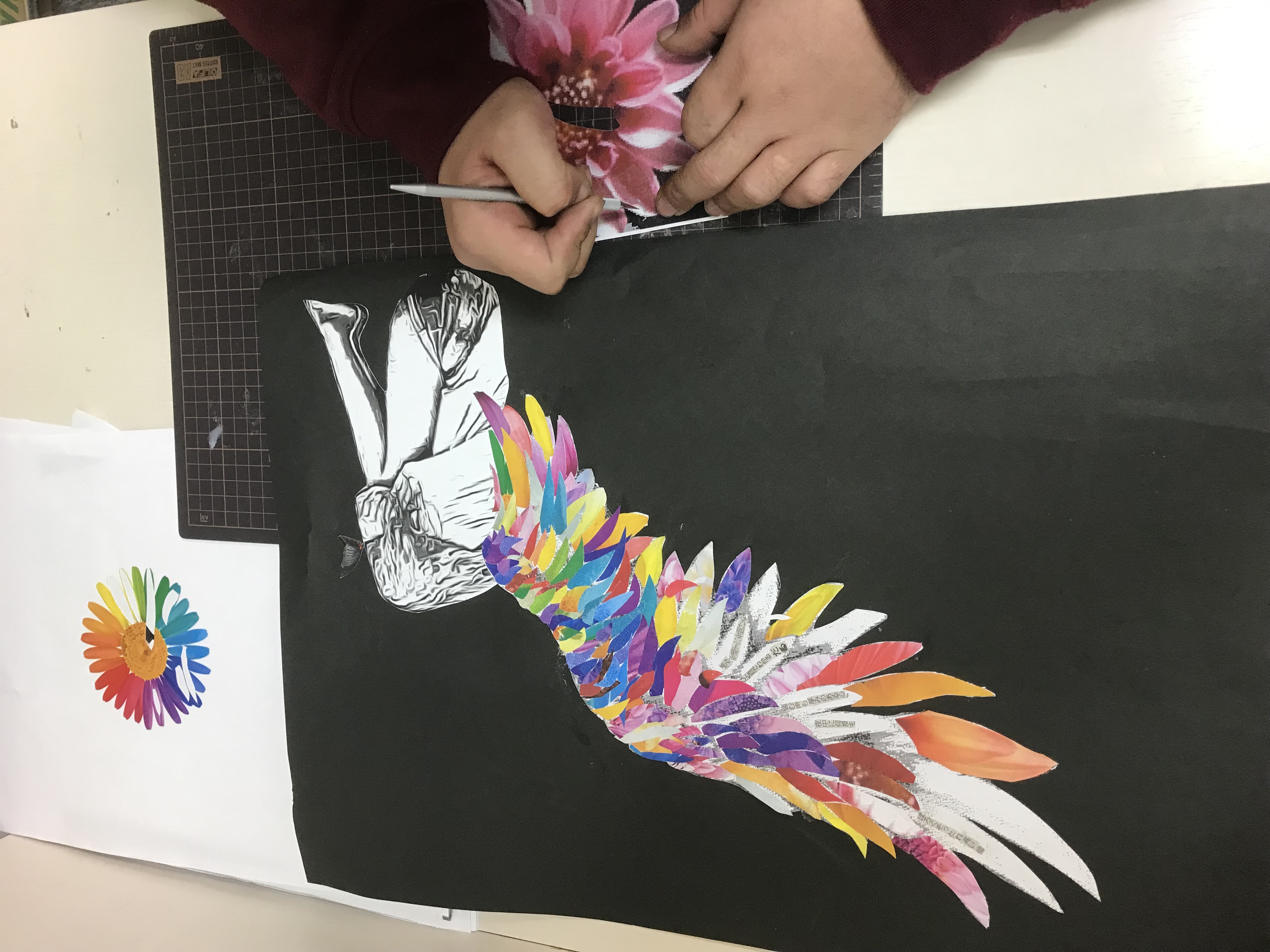 Kata目 コラージュ制作風景