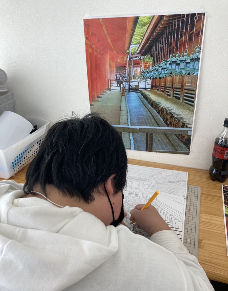 新しい作品に取り掛かりはじめました!!