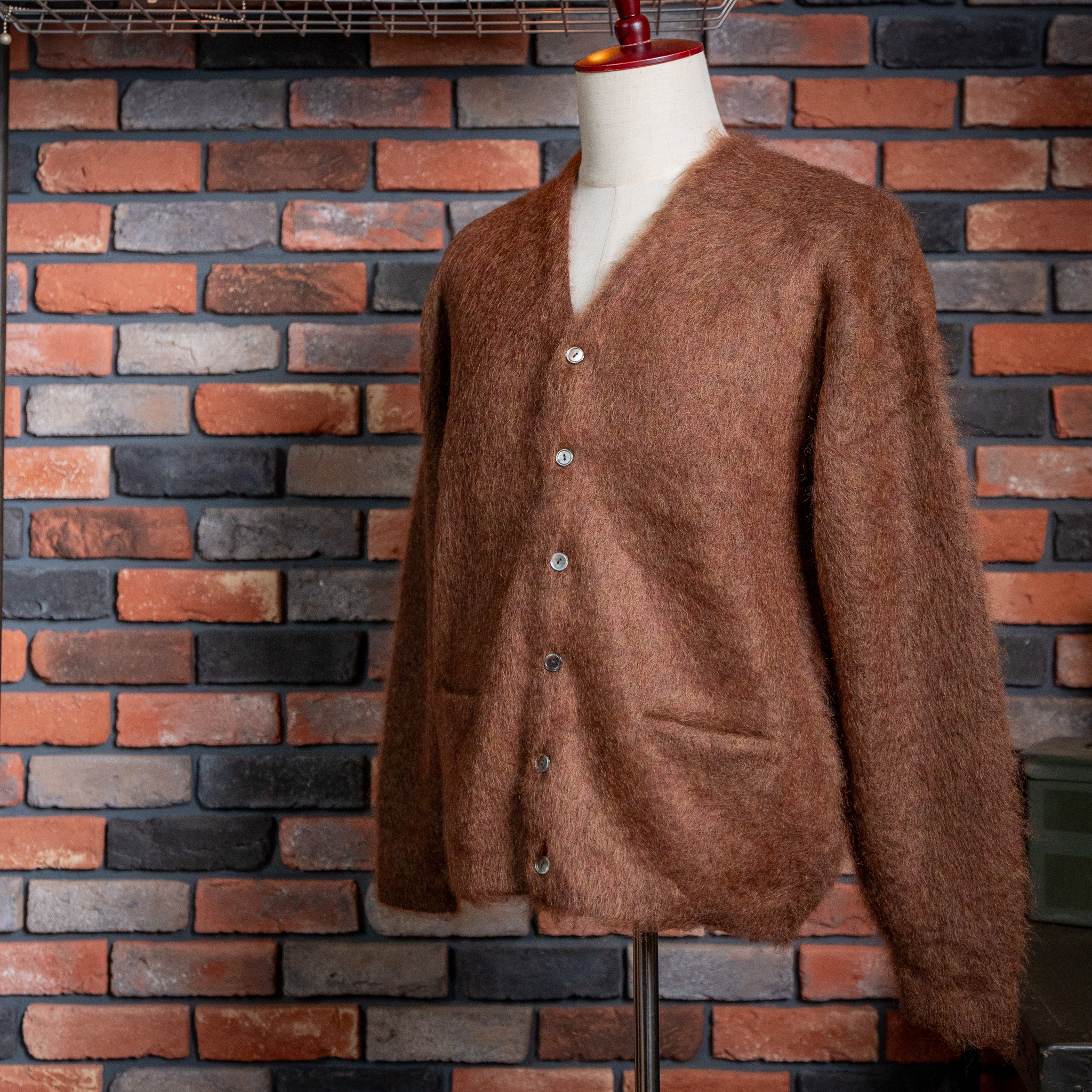 A.R.P.®のPremium Classic Mohair Cardigan について