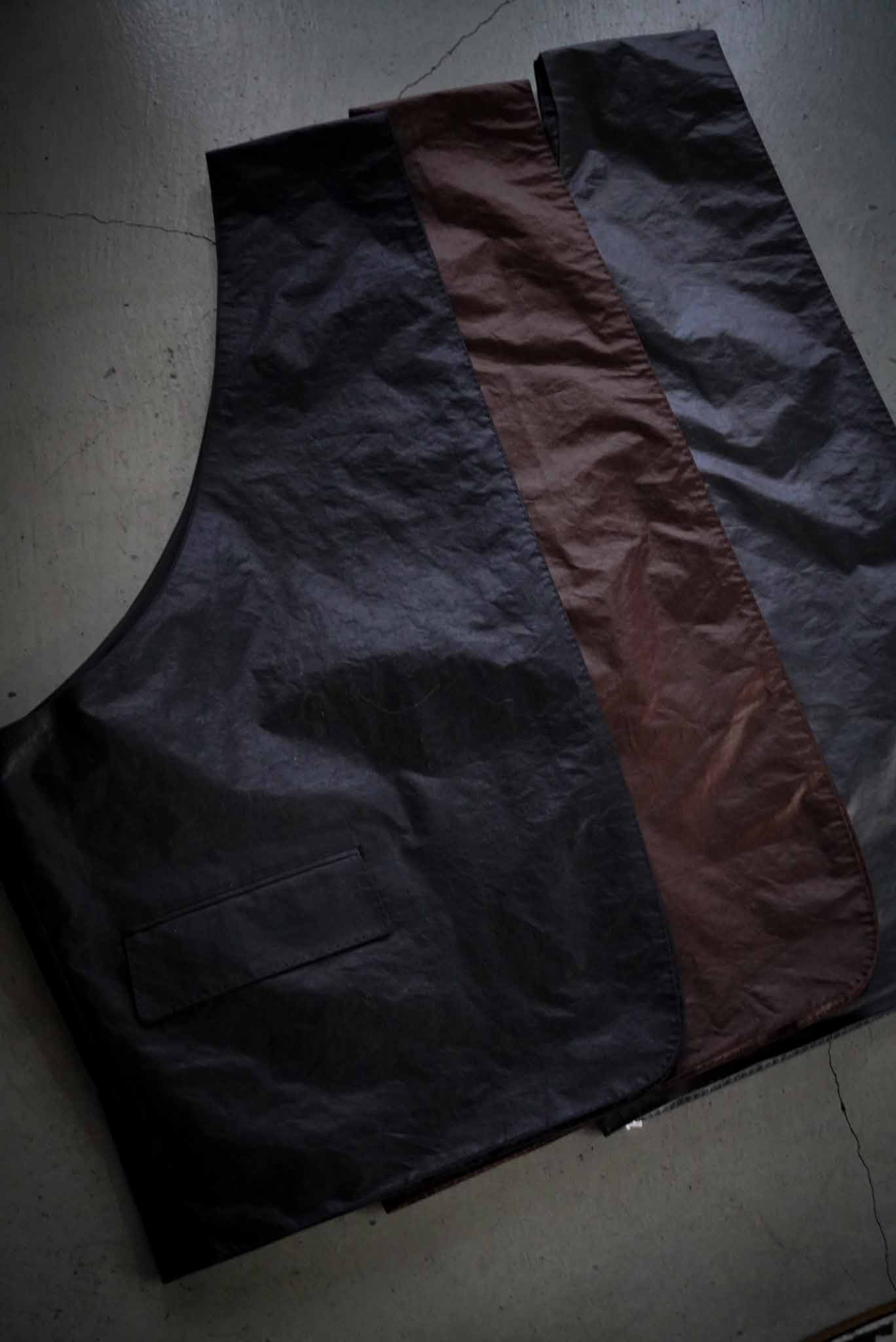 ベストみたいなバック/バックみたいなベスト