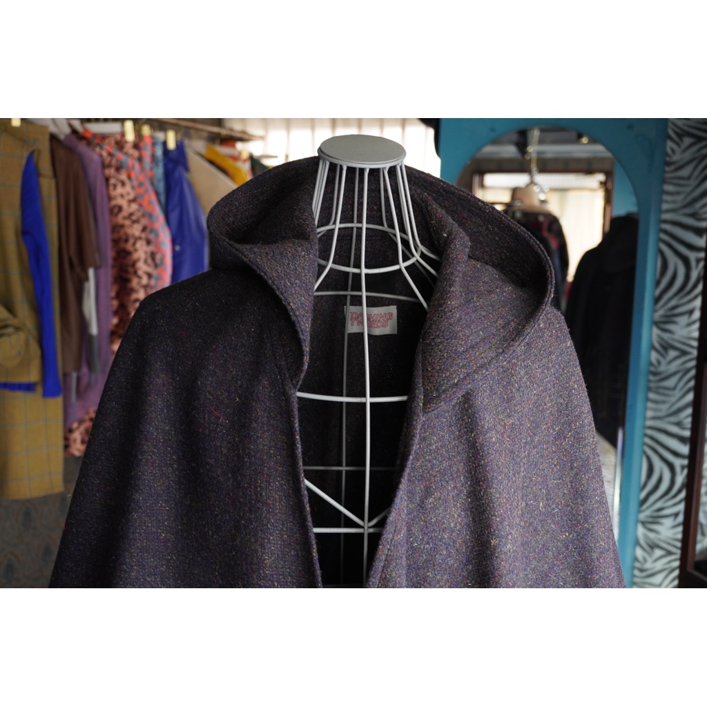 DASHING TWEED CAPE