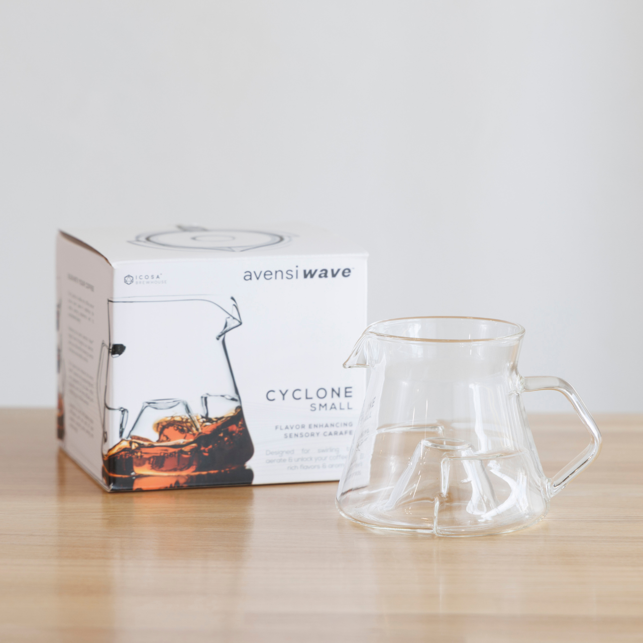 香りを引き出す“ ICOSA Wave Cyclone Sensory Carafe”
