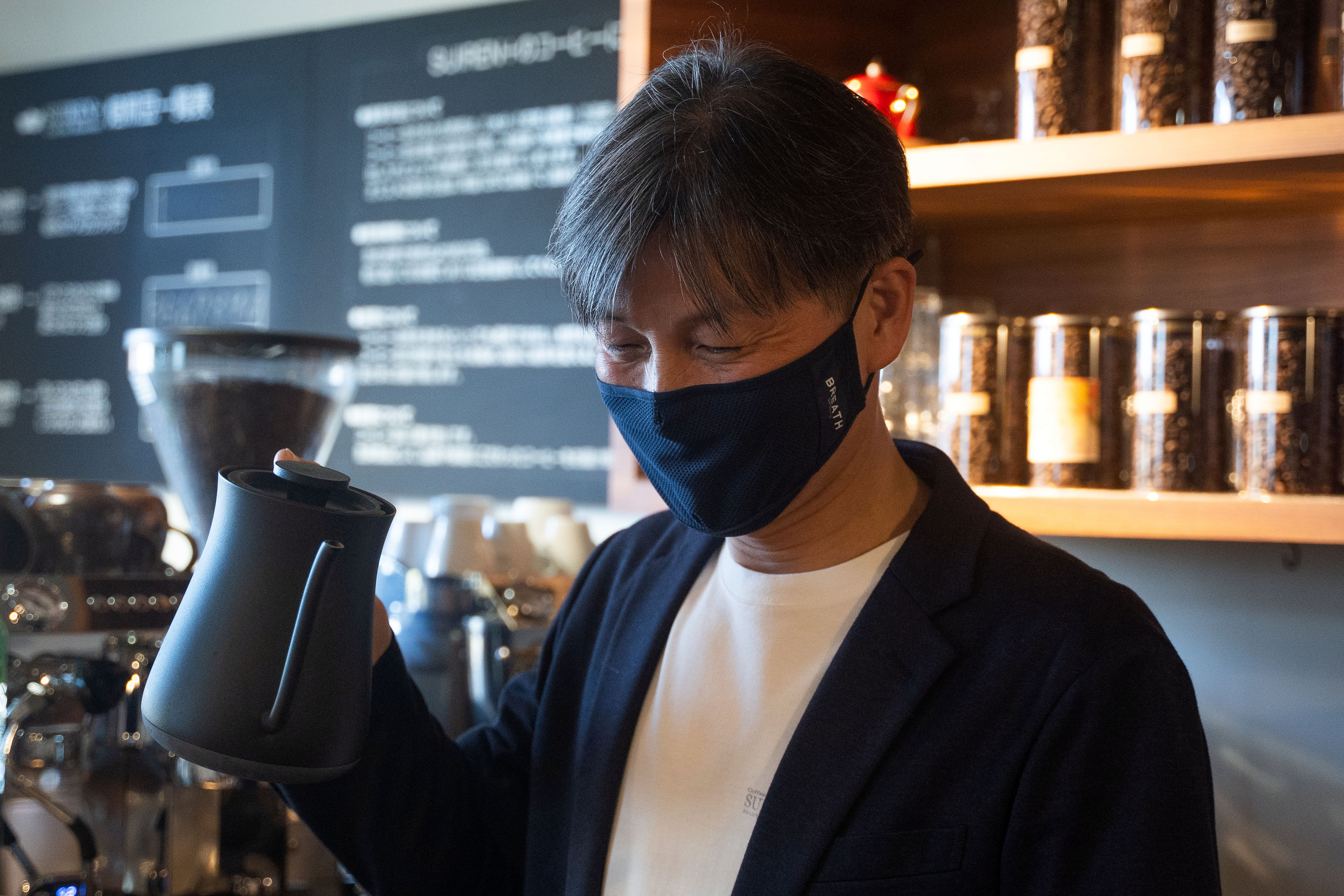 11/18(金)