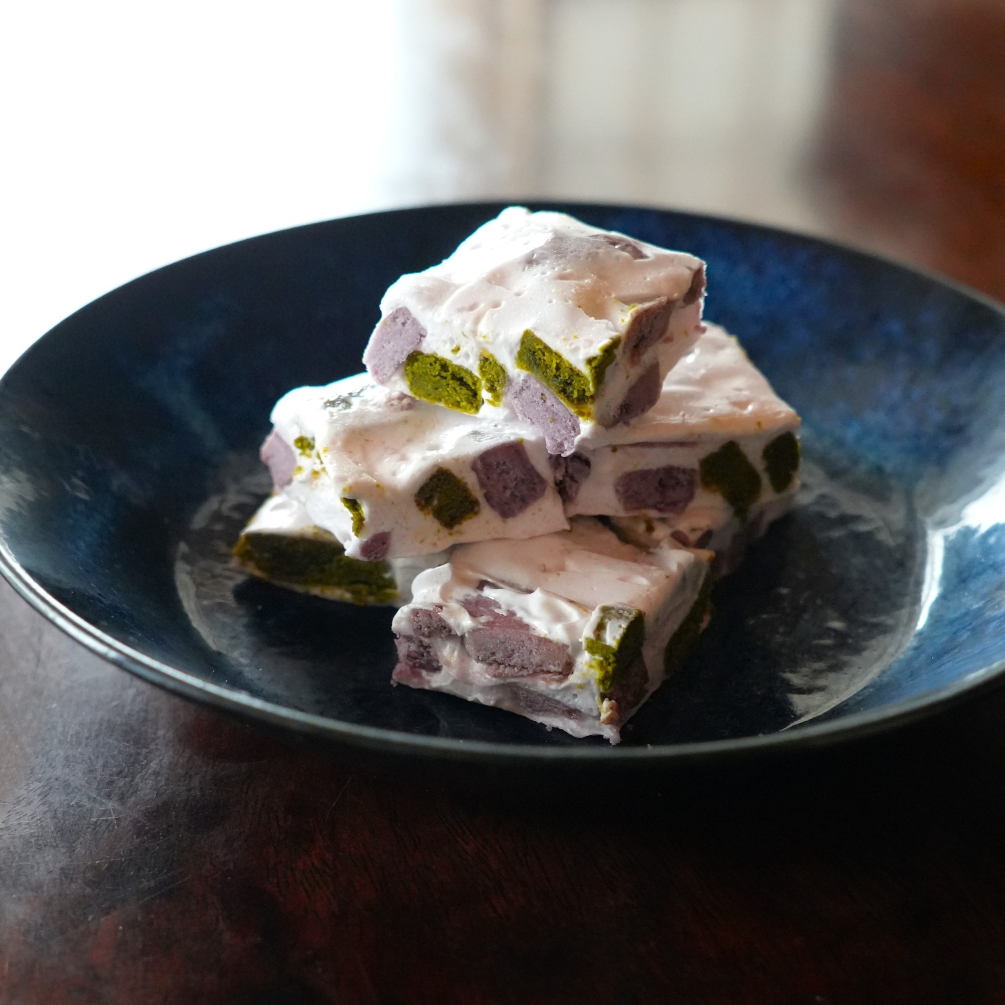 抹茶＆ブルーベリークッキーのマシュマロヌガー