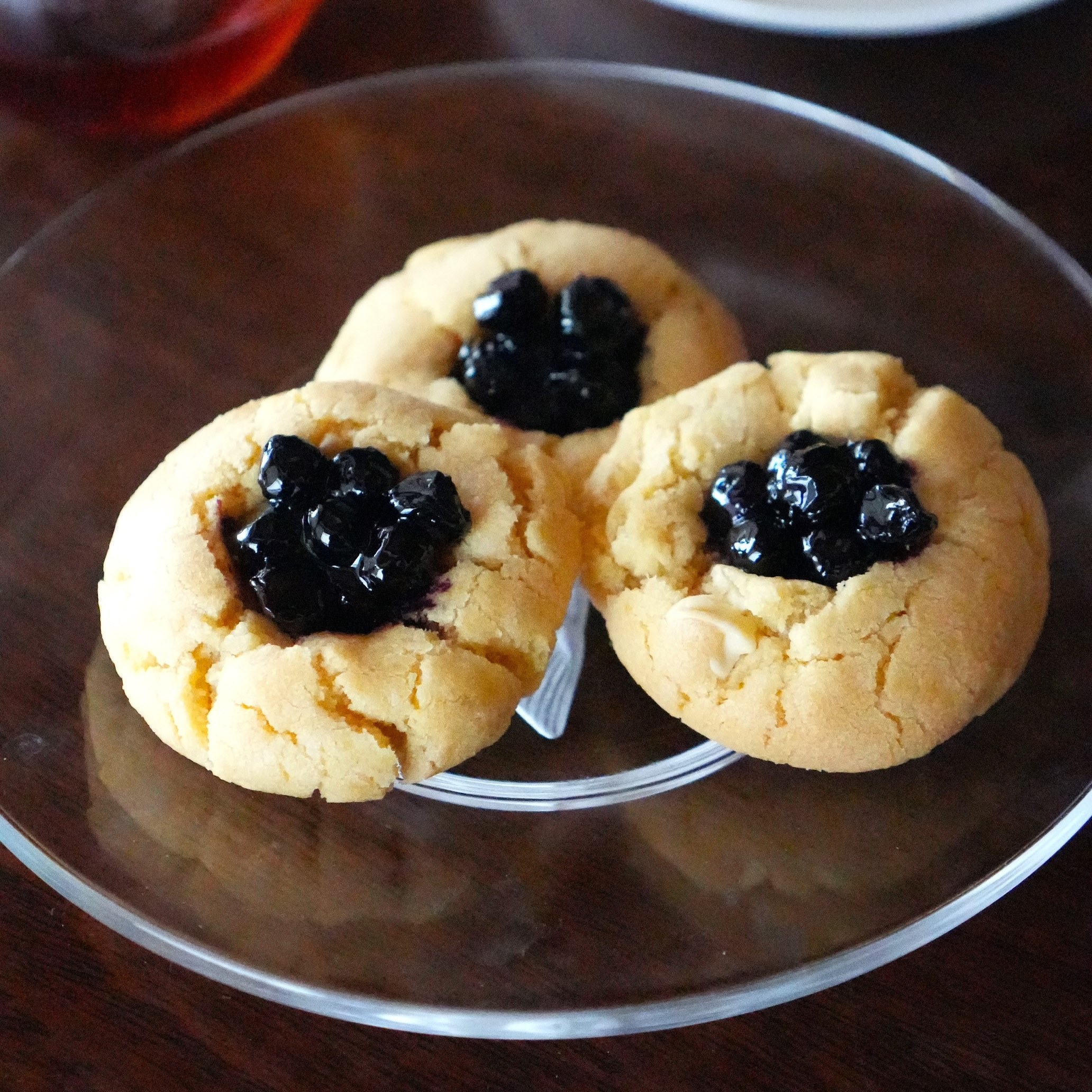 ブルーベリージャムを載せたクッキー🍪