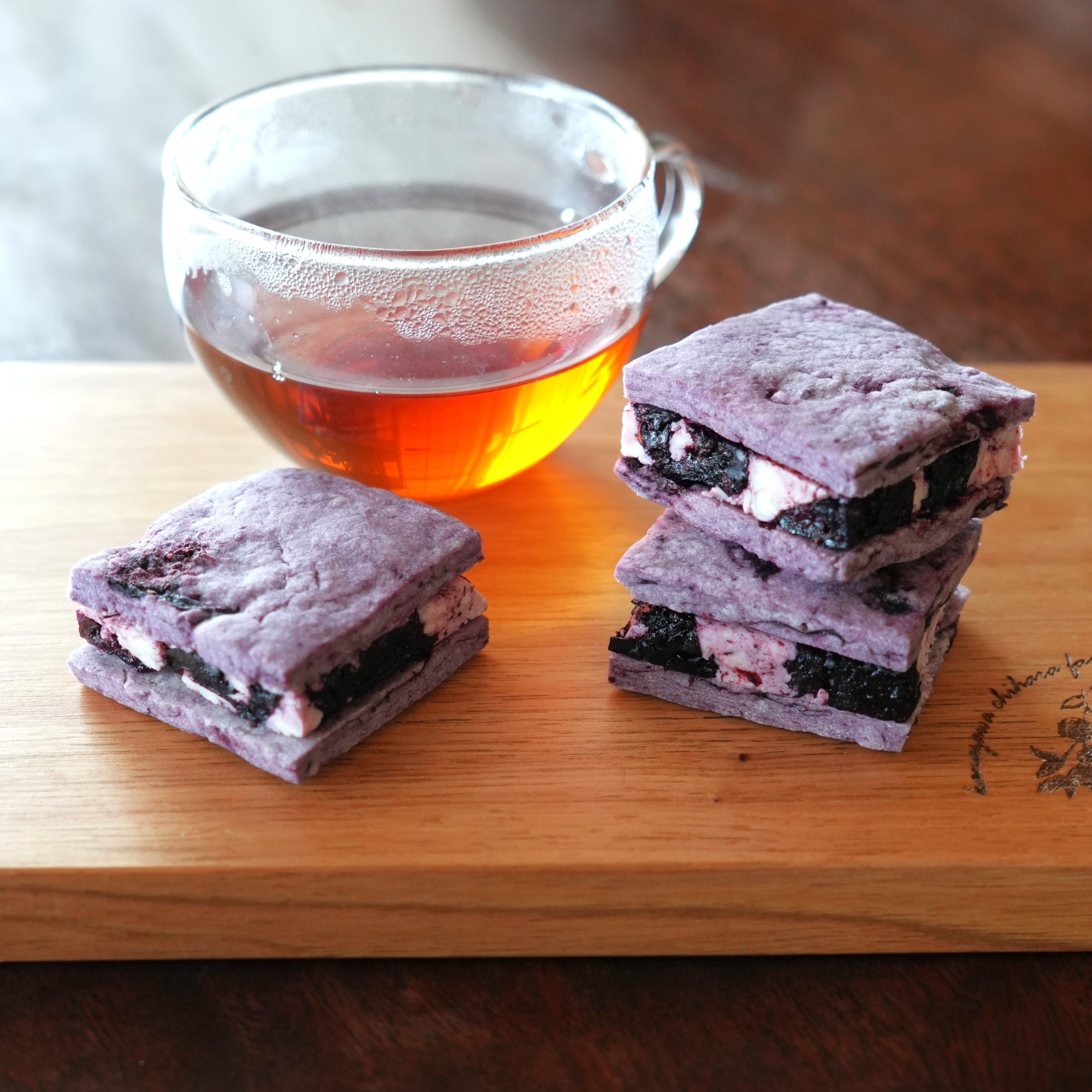 ブルーベリーのラムバターサンド